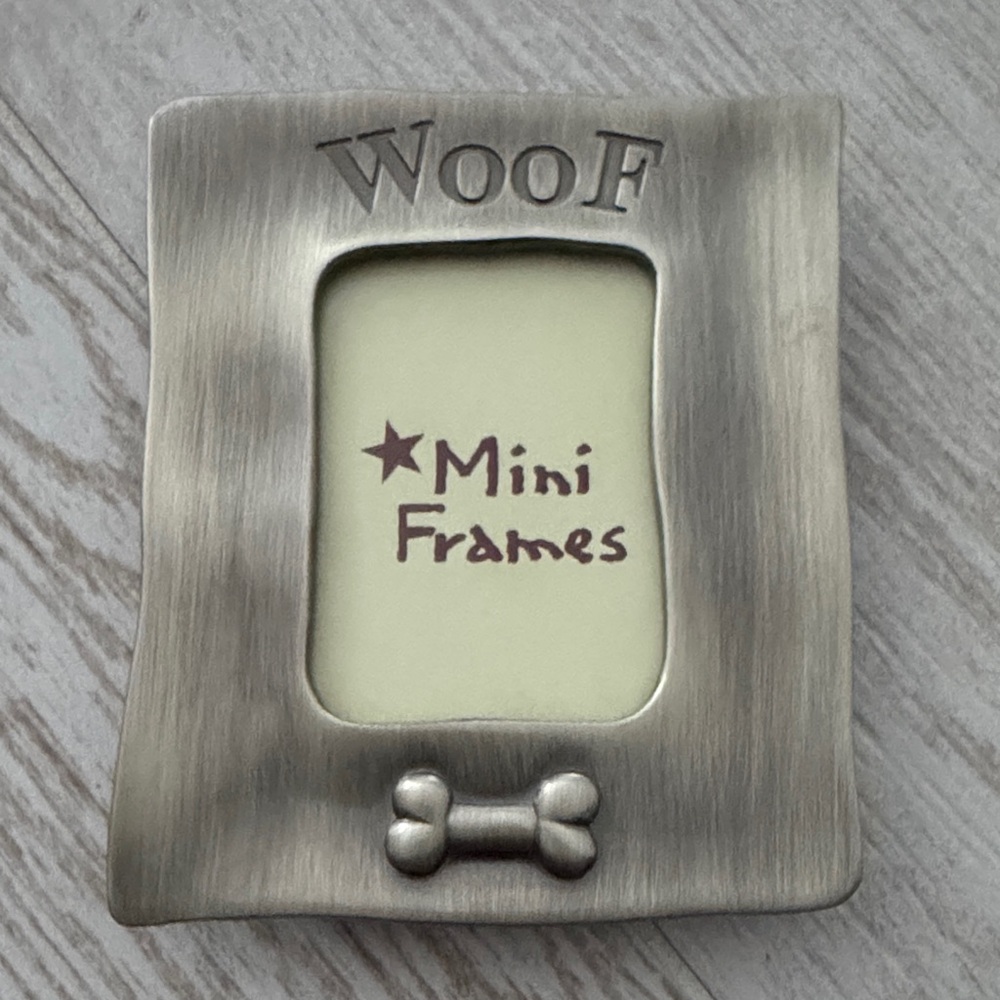Silver Dog-Themed Photo Frame